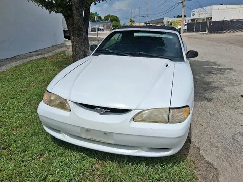 1998 Ford Mustang GT Convertible