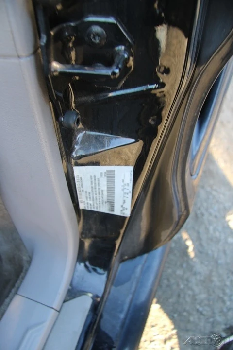 1998 Ford SN95 Mustang - Image 10 of 21