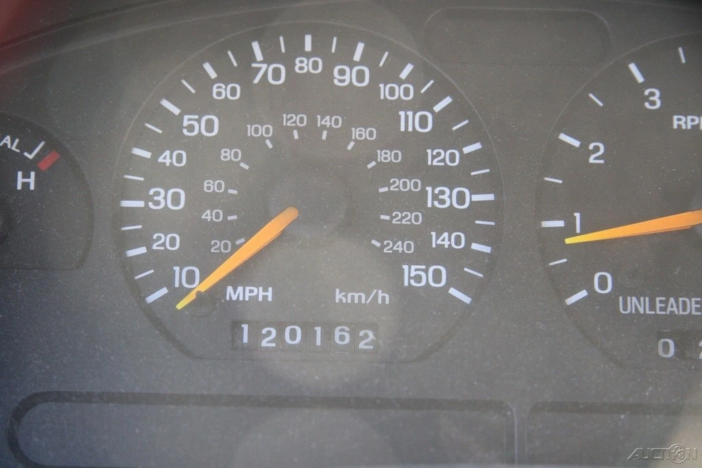 1998 Ford SN95 Mustang - Image 15 of 21