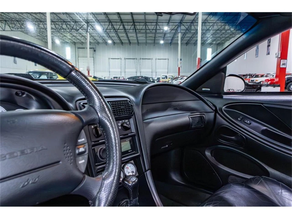 1998 Ford SN95 Mustang - Image 13 of 31