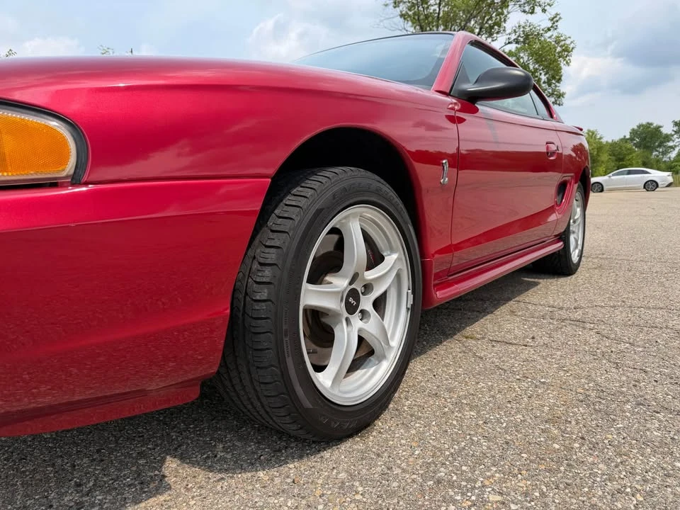1998 Ford SN95 Mustang Cobra - Image 8 of 17