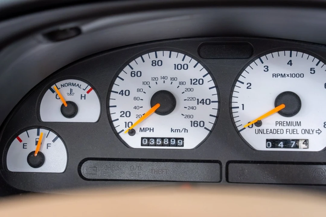 1998 Ford SN95 Mustang Cobra - Image 15 of 27