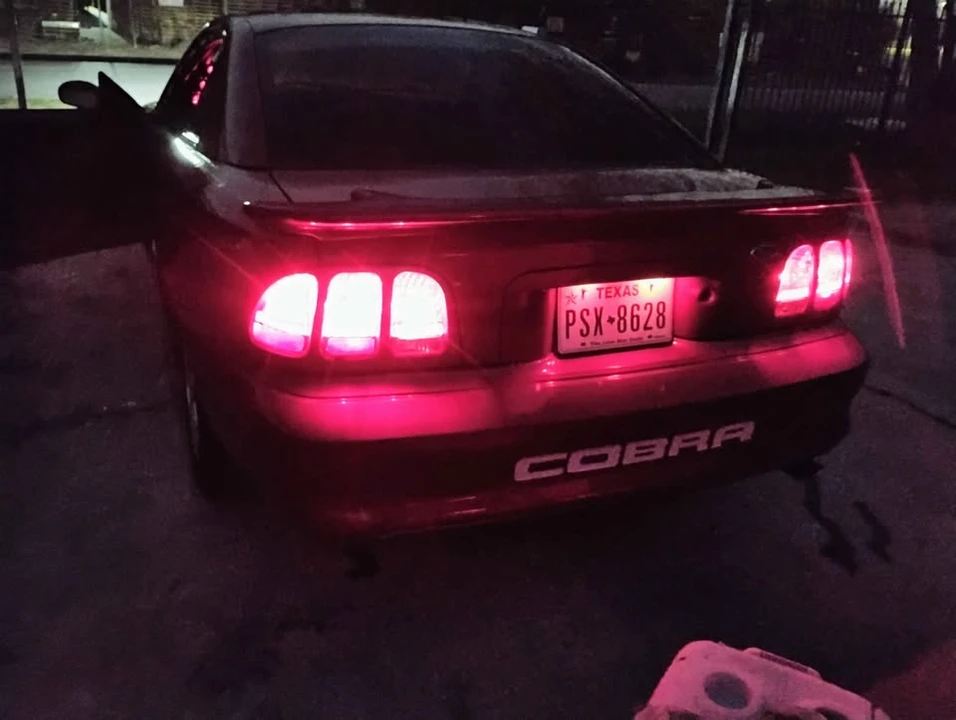 1998 Ford SN95 Mustang Cobra - Image 12 of 15