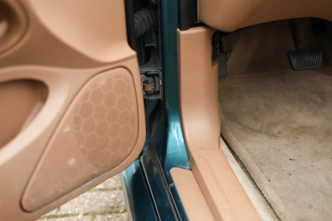 1998 Ford SN95 Mustang - Image 27 of 30