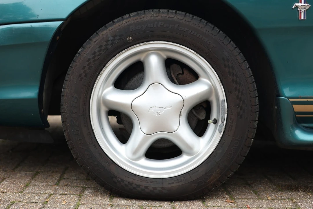 1998 Ford SN95 Mustang - Image 18 of 30