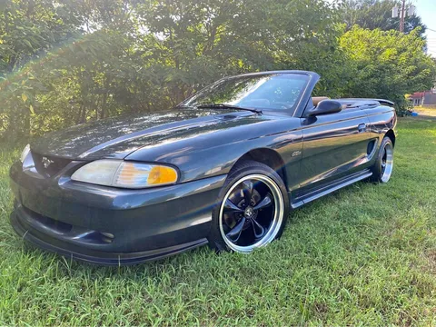 1998 Ford Mustang GT Convertible