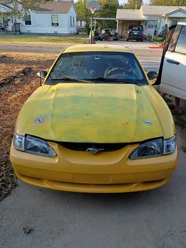 1998 Ford Mustang Coupe 2D