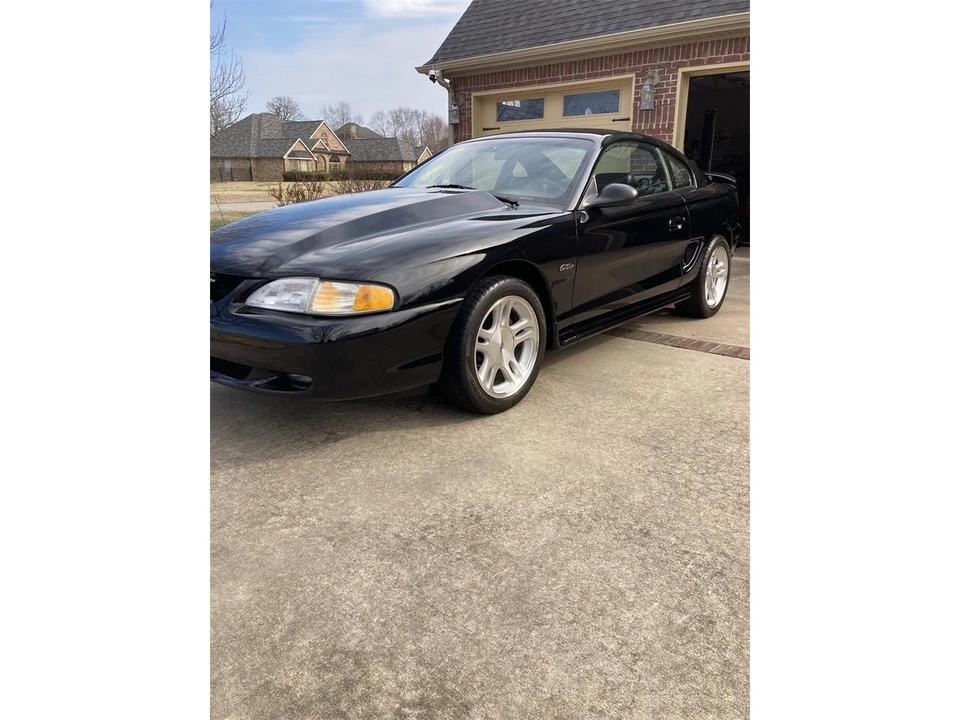 1998 Ford SN95 Mustang - Image 2 of 25