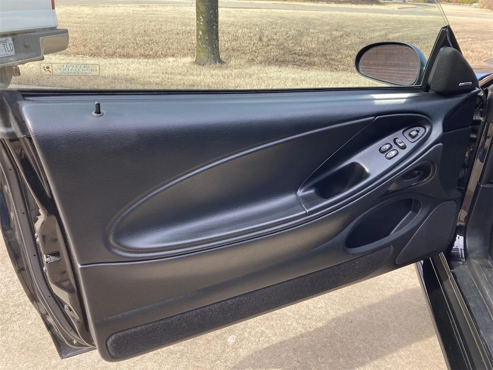 1998 Ford SN95 Mustang - Image 17 of 25