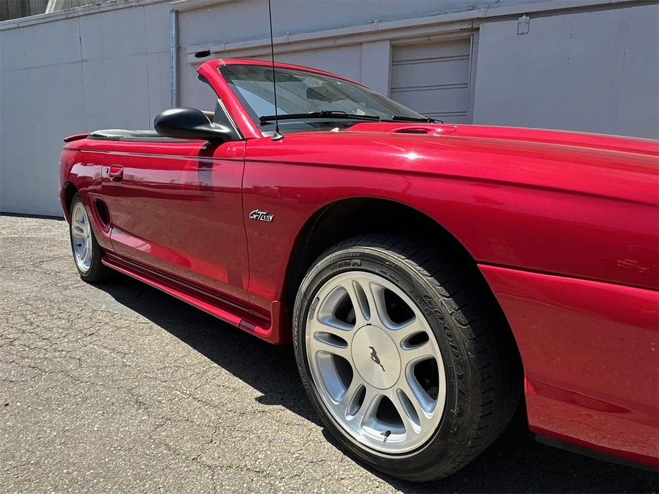 1998 Ford SN95 Mustang - Image 11 of 31