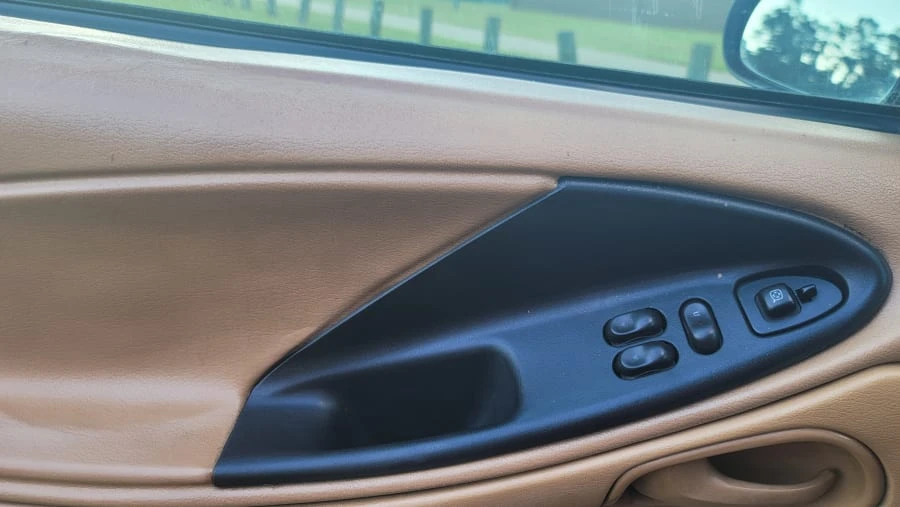 1998 Ford SN95 Mustang - Image 11 of 15