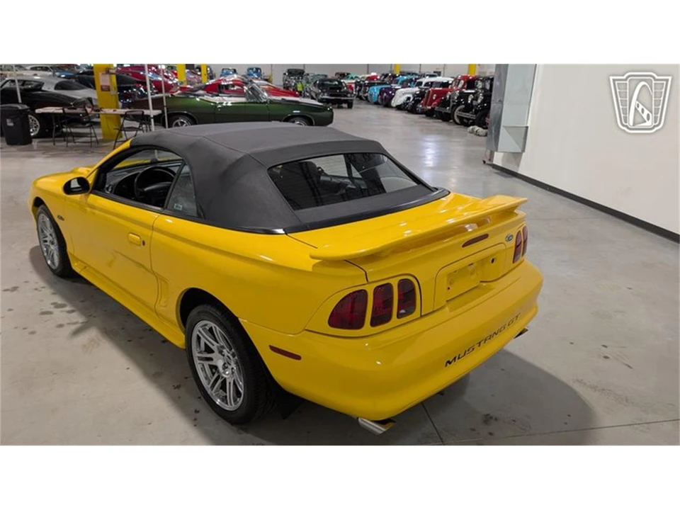1998 Ford SN95 Mustang - Image 8 of 31