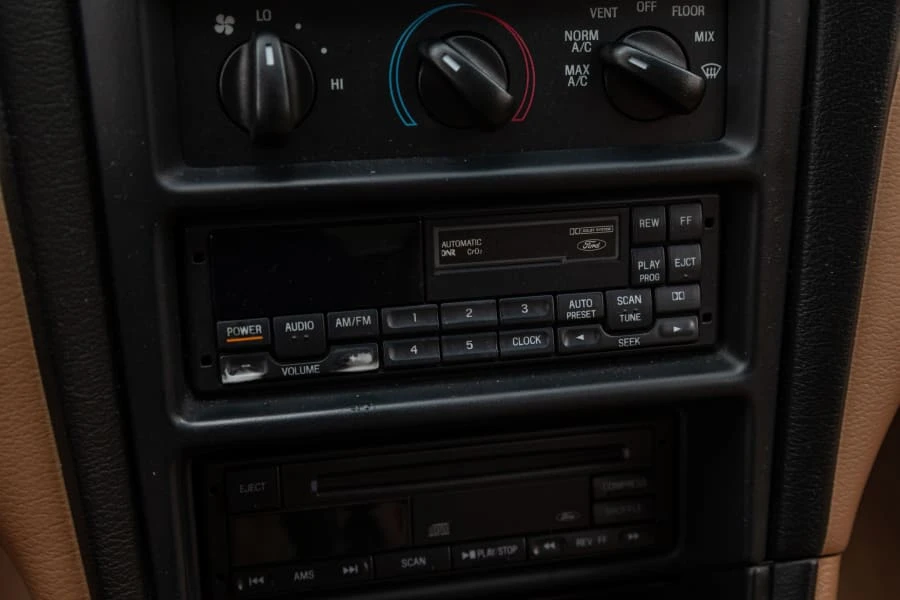 1998 Ford SN95 Mustang - Image 21 of 31
