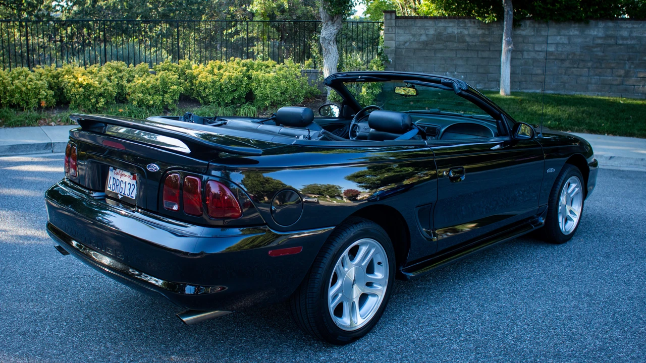 1998 Ford SN95 Mustang - Image 15 of 31