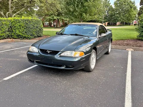 1998 Ford Mustang GT Convertible