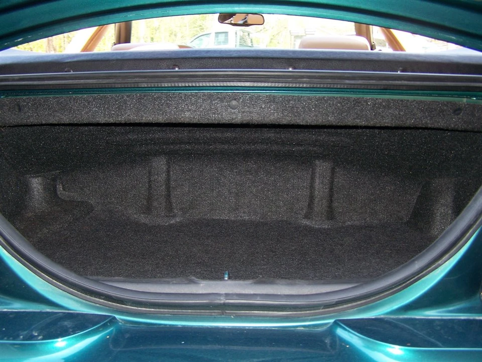 1998 Ford SN95 Mustang - Image 15 of 18