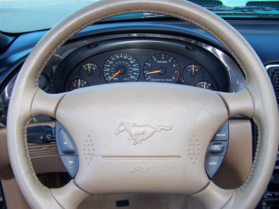 1998 Ford SN95 Mustang - Image 11 of 18
