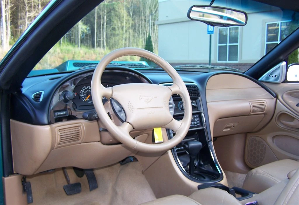 1998 Ford SN95 Mustang - Image 10 of 18