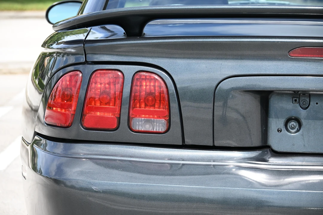 1998 Ford SN95 Mustang - Image 13 of 31