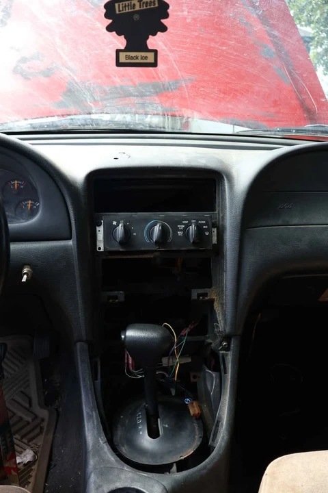 1998 Ford SN95 Mustang - Image 5 of 19