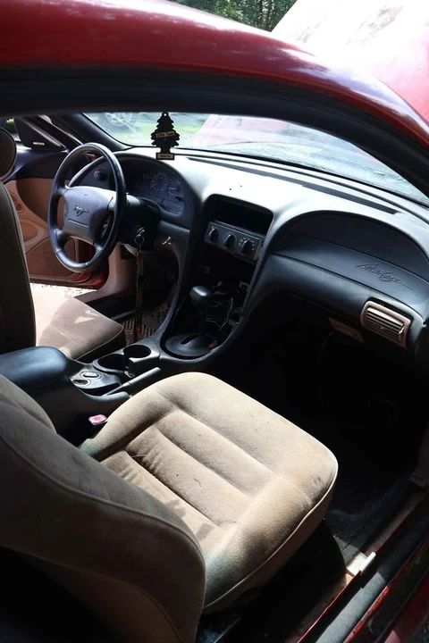 1998 Ford SN95 Mustang - Image 11 of 19