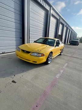 1998 Ford Mustang GT Coupe 2D