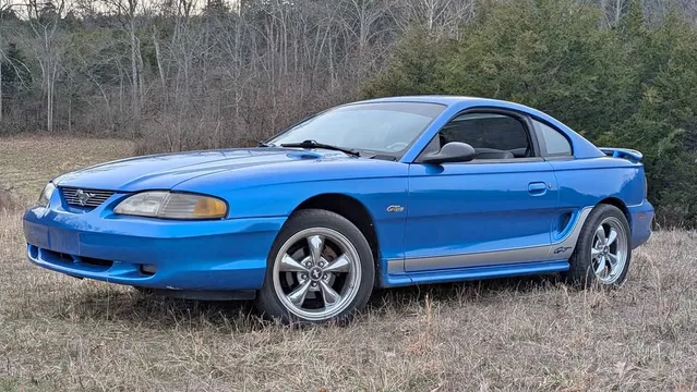 1998 Ford Mustang GT Coupe 2D