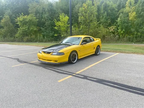 1998 Ford Mustang GT Coupe 2D