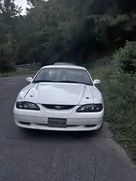 1998 Ford Mustang GT