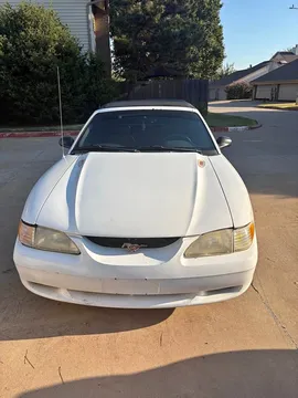 1998 Ford Mustang GT Premium Convertible 2D