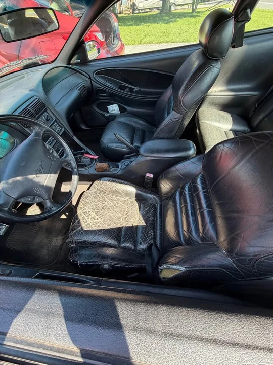 1998 Ford SN95 Mustang - Image 7 of 9