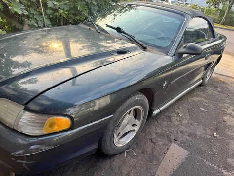 1998 Ford Mustang