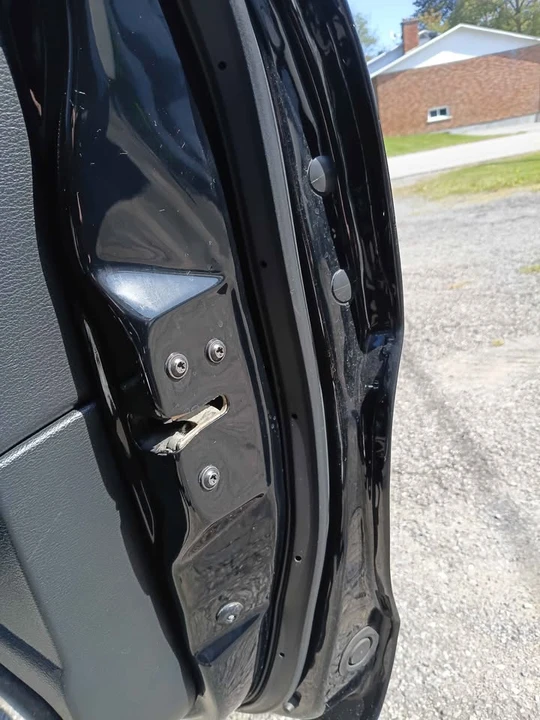 1998 Ford SN95 Mustang - Image 9 of 10