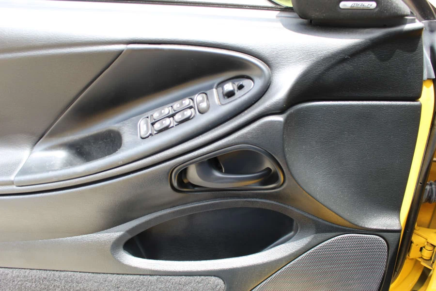 1998 Ford SN95 Mustang Cobra - Image 22 of 31