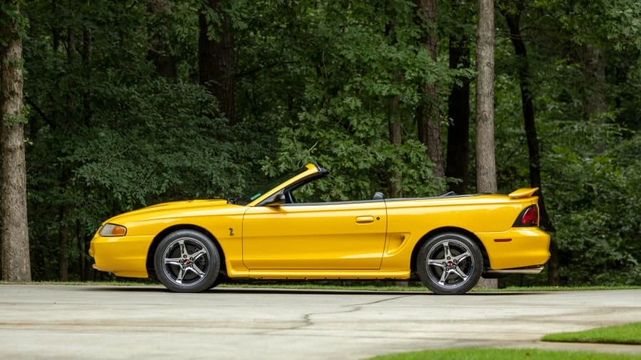 1998 Ford SN95 Mustang Cobra - Image 2 of 28