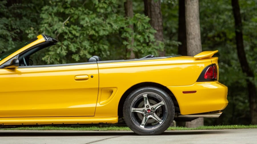 1998 Ford SN95 Mustang Cobra - Image 23 of 28