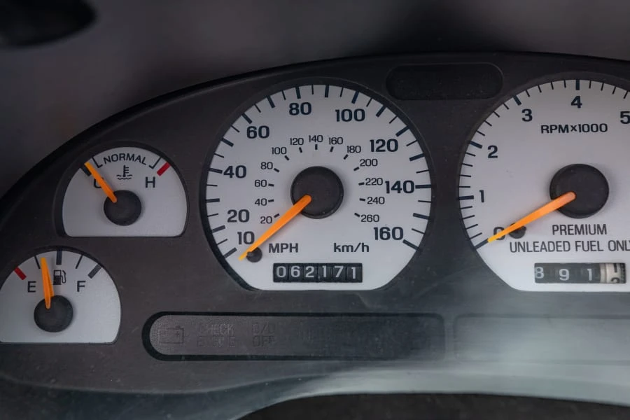 1998 Ford SN95 Mustang Cobra - Image 24 of 31