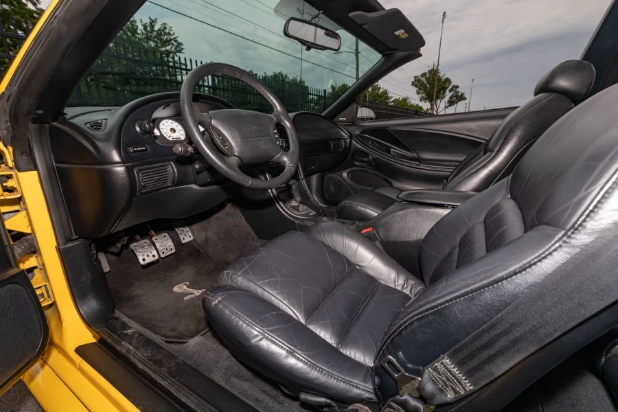 1998 Ford SN95 Mustang Cobra - Image 17 of 31