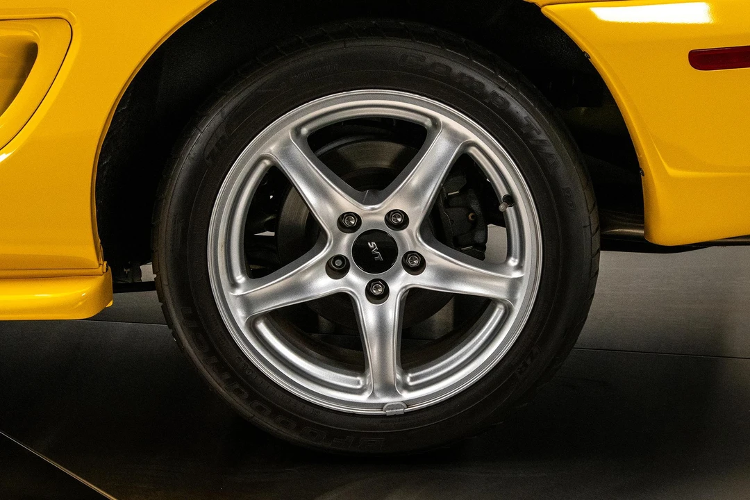 1998 Ford SN95 Mustang Cobra - Image 16 of 31