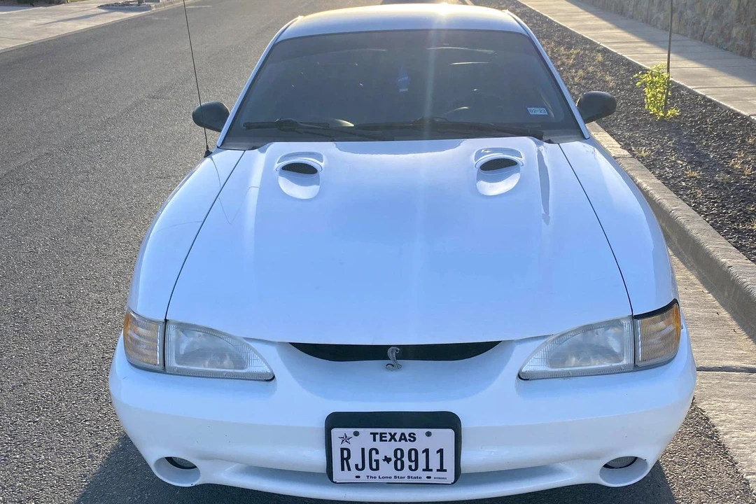 1998 Ford SN95 Mustang Cobra - Image 2 of 31