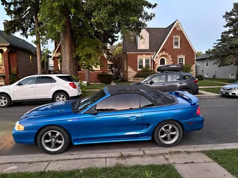 1998 Ford Mustang V6 3.8