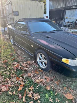 1998 Ford Mustang V6 Convertible 2D