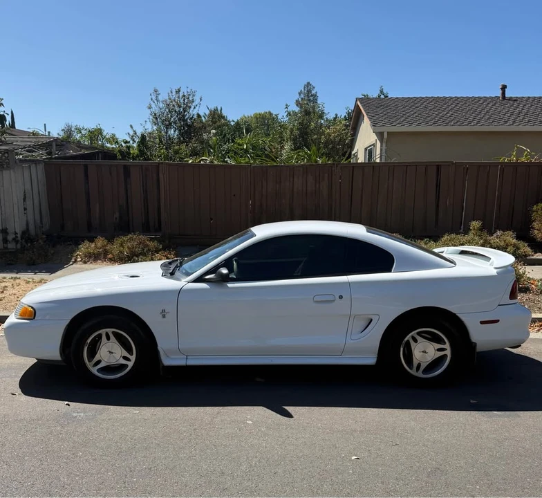 1998 Ford SN95 Mustang - Image 4 of 11