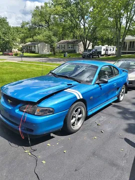 1998 Ford Mustang V6 Coupe 2D