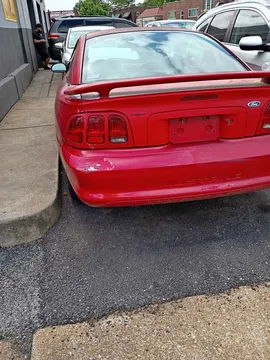 1998 Ford Mustang V6 Premium Coupe