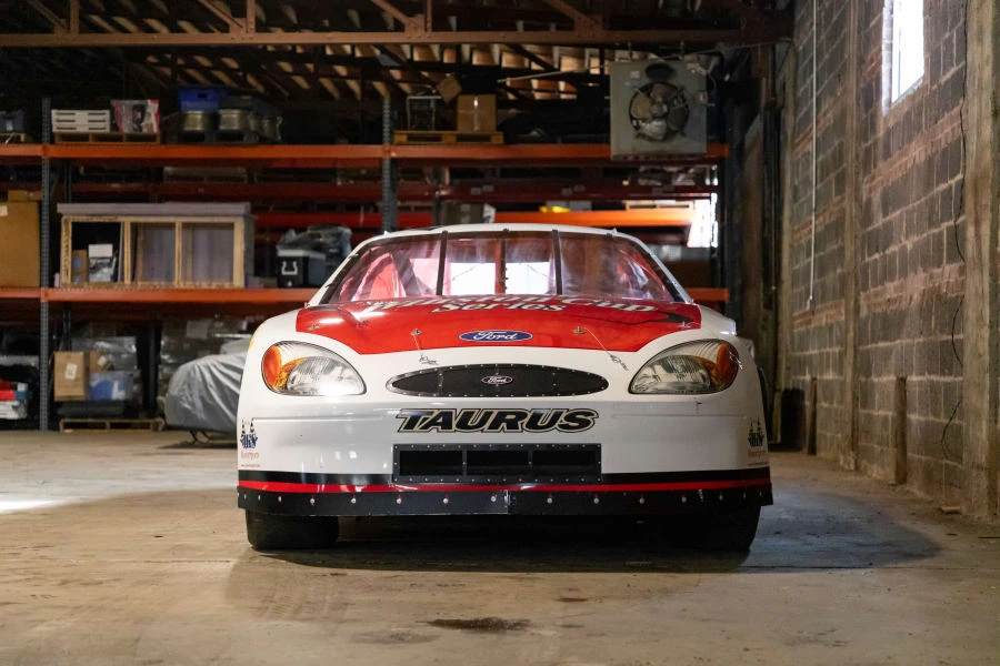 1998 Ford Taurus SHO 3rd Gen - Image 18 of 31