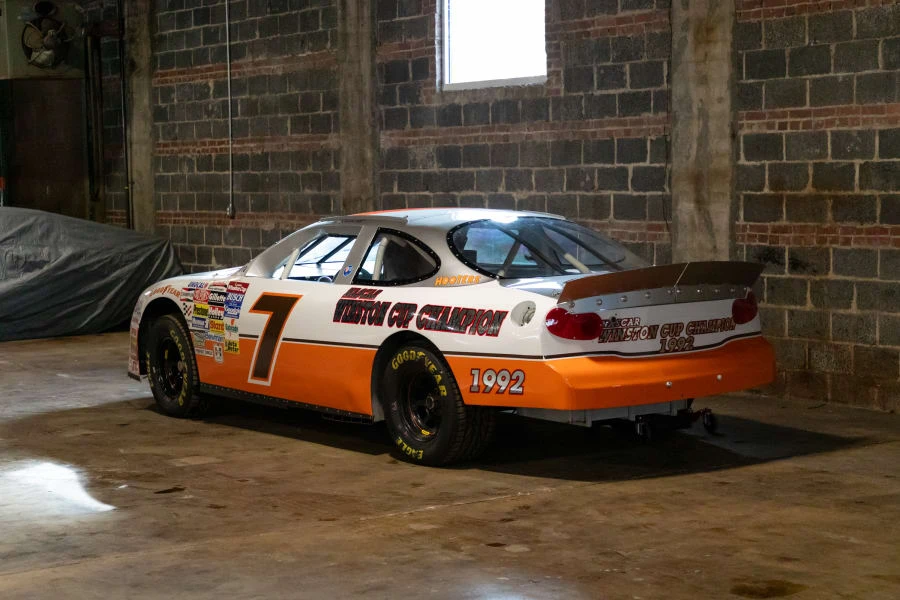 1998 Ford Taurus SHO 3rd Gen - Image 21 of 31
