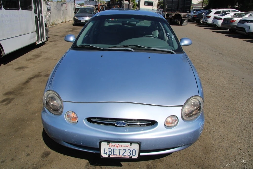 1998 Ford Taurus 3rd Gen - Image 11 of 21