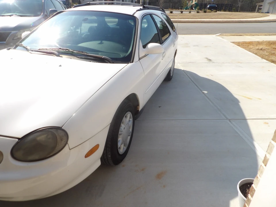 1998 Ford Taurus 2nd Gen - Image 2 of 15