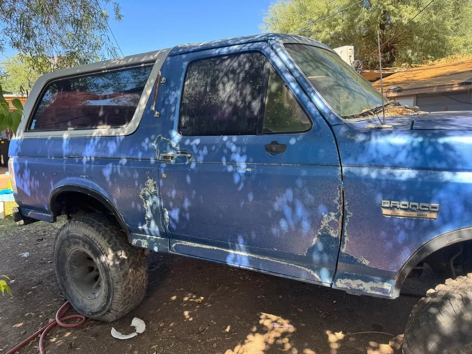 1998 Ford Bronco - Image 13 of 20